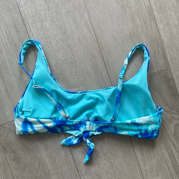 Ardene tie dye swim top size M - Picture 2 of 3